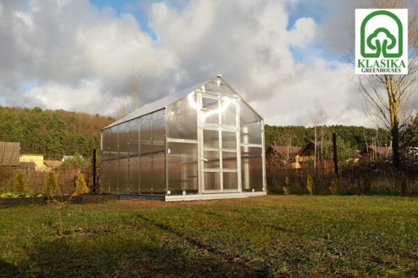 Klasika House šiltnamis su polikarbonato danga - 4 arba 6 mm