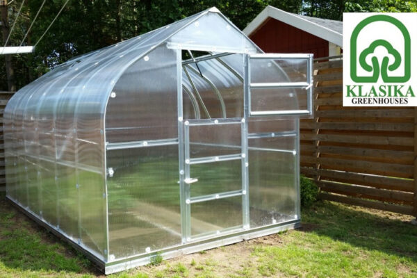 Klasika standart pastatytas šiltnamis